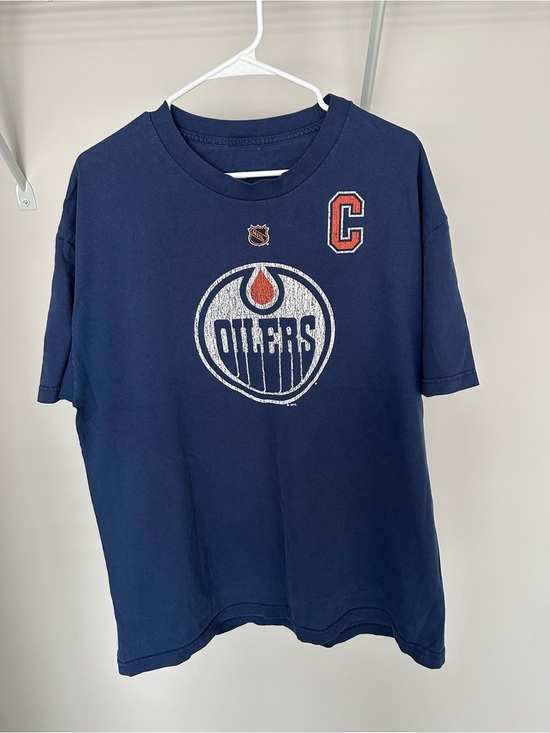 Other - 🧡5/$25🧡Edmonton Oilers Gretzky Navy Short-Sleeve Crew Neck Tee - Men's
